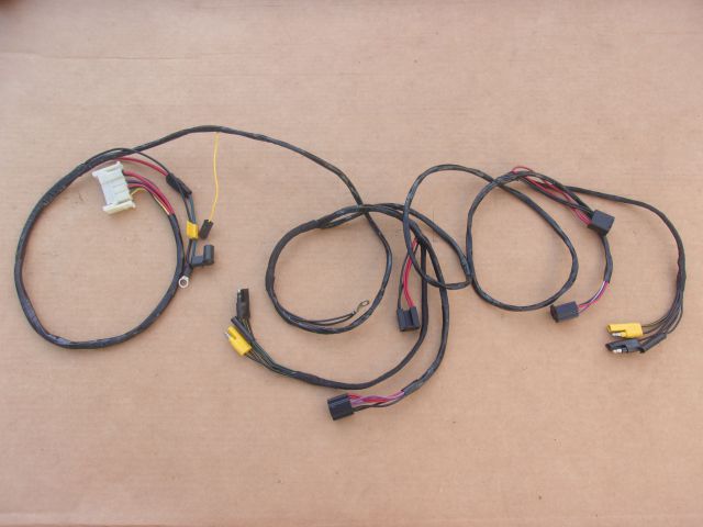 70-71 CHALLENGER HEADLIGHT HARNESS