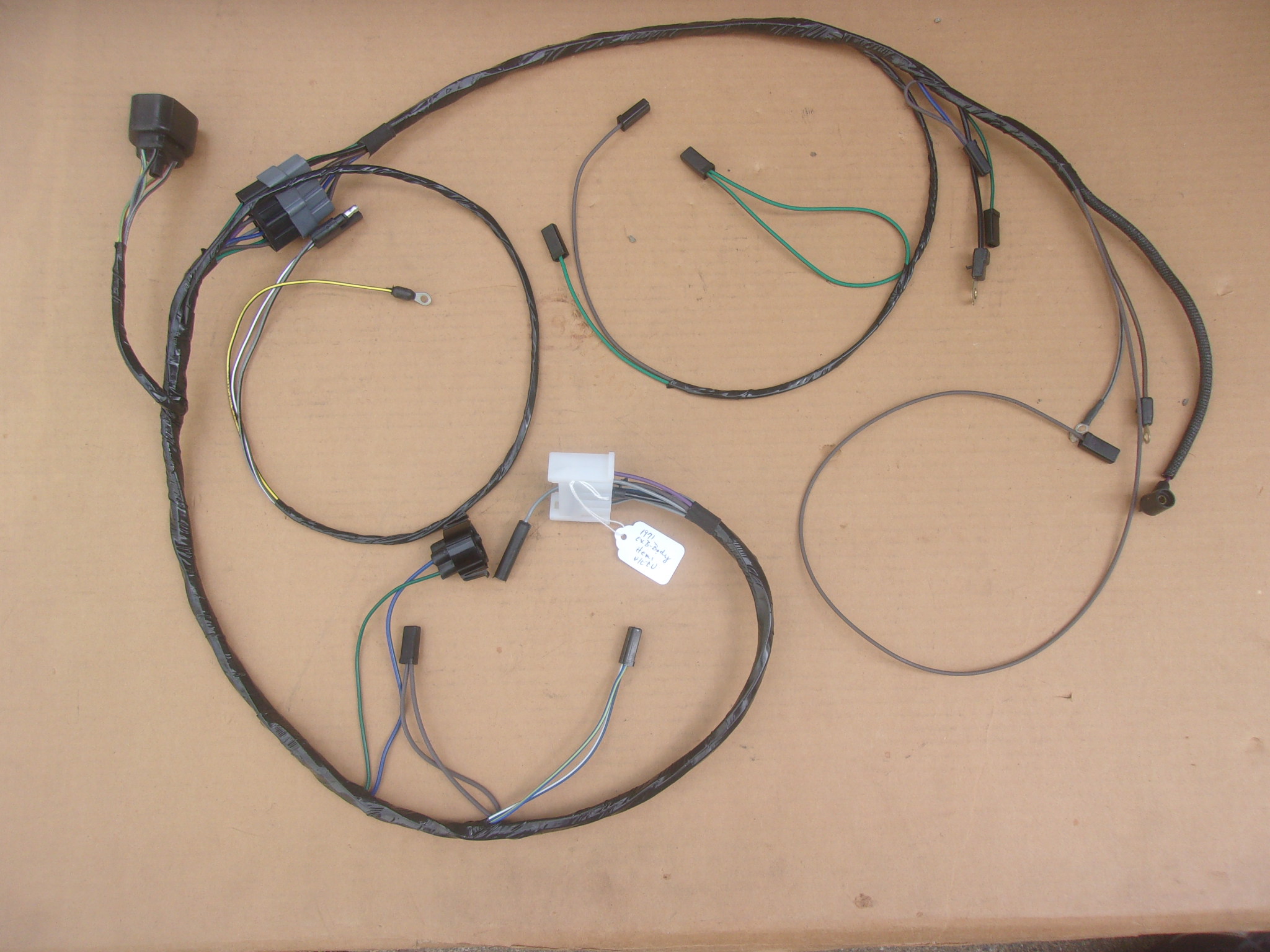 71 E BODY ENGINE HARNESS FOR HEMI W/ECU