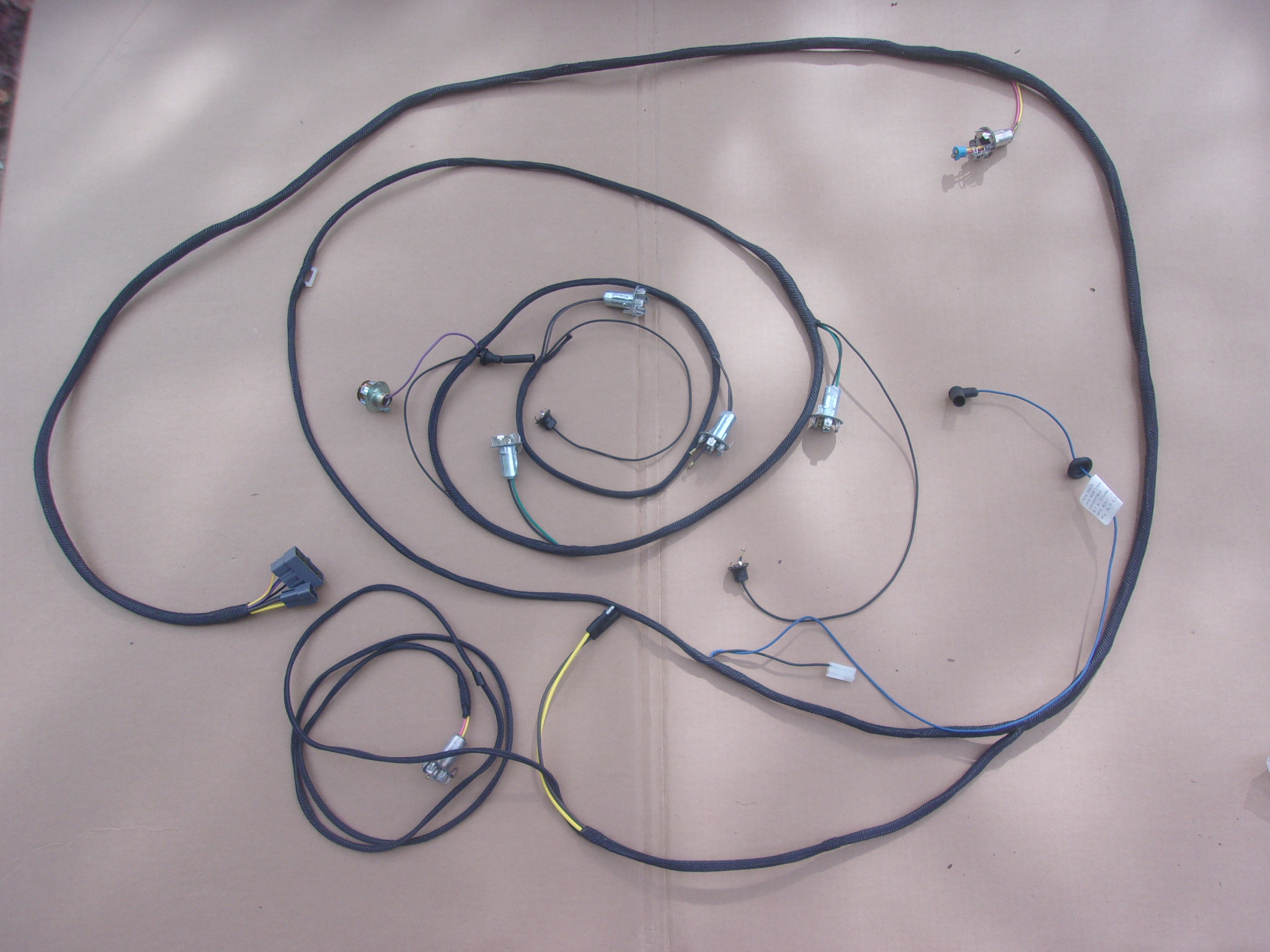 70 CHALLENGER CONVERTIBLE TAIL LIGHT HARNESS