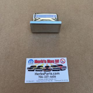 71-74 B & E BODY CONSOLE, 70 E BODY REAR INTERIOR PANEL ASH TRAY