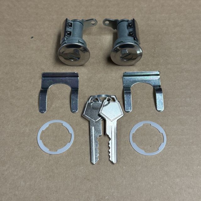 1966 + DOOR LOCK SET W/KEYS