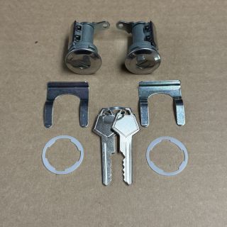 1966 + DOOR LOCK SET W/KEYS