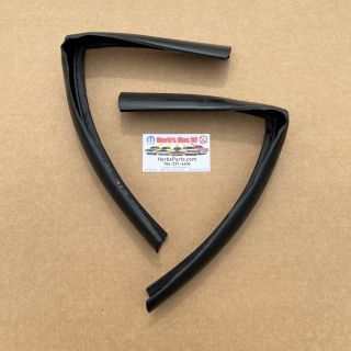 1970 DODGE CHARGER FRONT BUMPER FILLER END PAIR