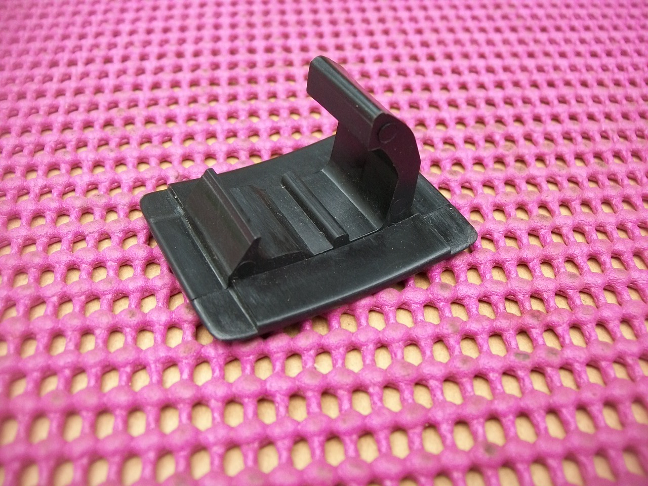 1970 1971 Barracuda Challenger Convertible Top Boot Well Retaining Clip
