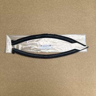 1971 - 1974 QUARTER WINDOW SEAL PAIR