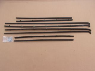 60-61 PLYMOUTH & DART 4 DR SEDAN BELT CATWHISKERS