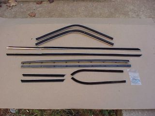 67-68 FURY, POLARA, MONACO, CHRYSLER FASTBACK BELT CATWHISKERS